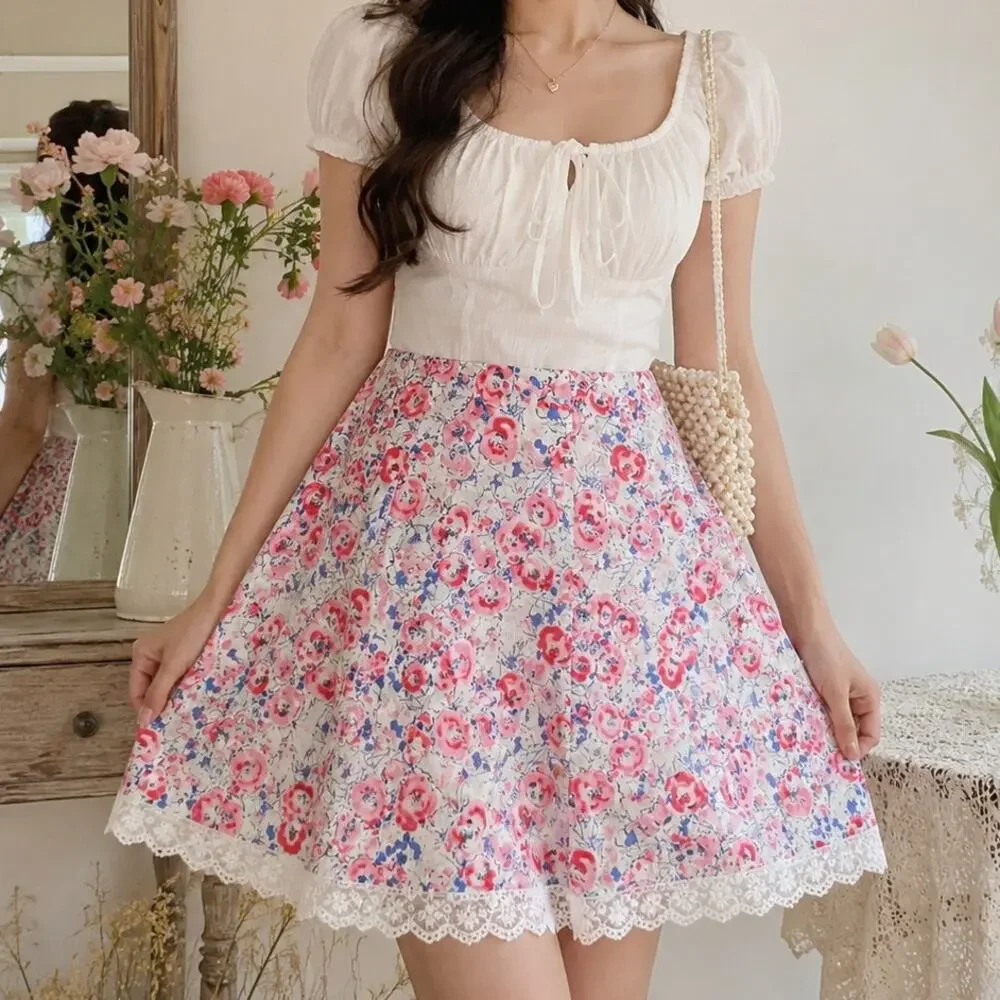 Floral A-Line Skirt Medium White Pink Blue Lace Trim Cottagecore Coquette Girly